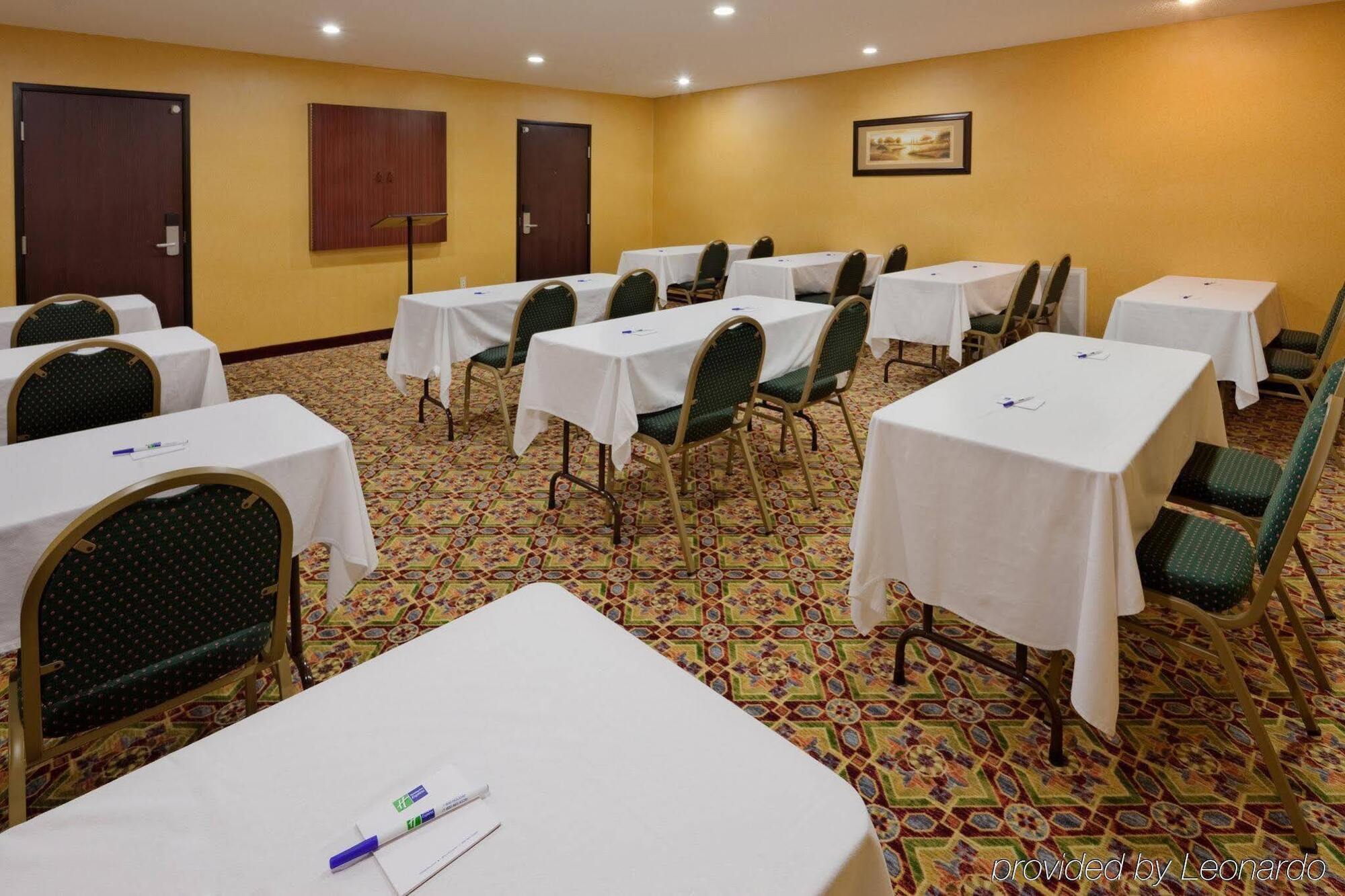 Holiday Inn Express Hotel & Suites Swansea By Ihg Luaran gambar